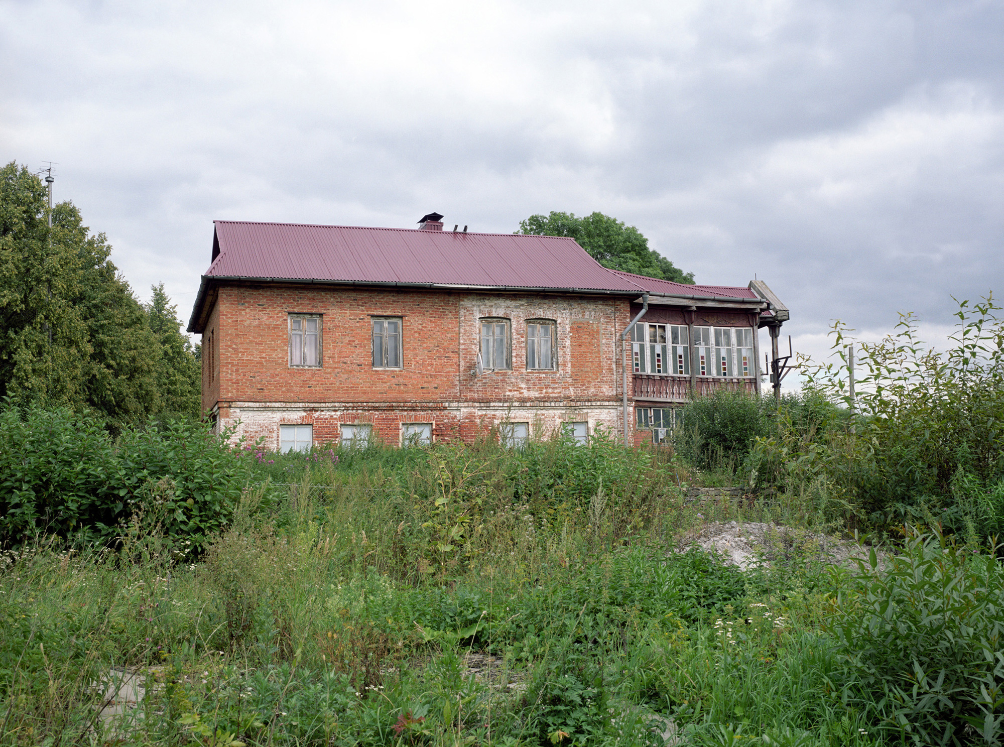 Im Dorf Beshin Lug, Haus des Generals (ehemalige Schule)