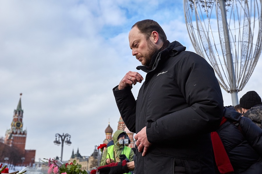 Der Oppositionelle Wladimir Kara-Mursa – Sohn einer Familie der russischen Intelligenzija, Journalist und politischer Aktivist – blieb auch nach dem Großangriff Russlands auf die Ukraine vom Februar 2022 im Land / Foto © Michał Siergiejevicz/wikimedia unter CC BY-SA 2.0