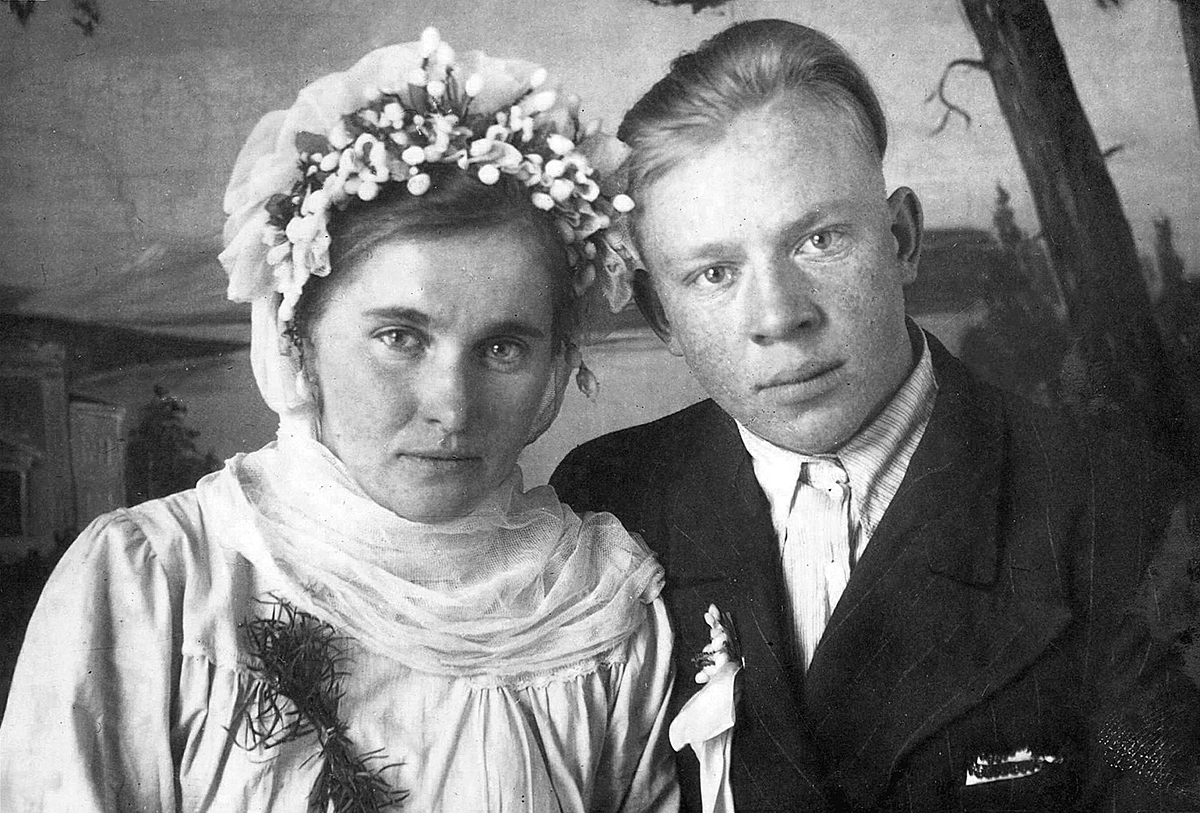 1950–1955 Staryna, Rajon Ljosna, Oblast Vitebsk. Aliena Bierzin and Viktar Varapajeŭ. Aus dem Archiv des Militärmuseums von Ljosna