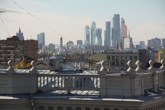  Moskau mit den Wolkenkratzern von Moskwa-City im Hintergrund / Fotos: Michail Drabkin