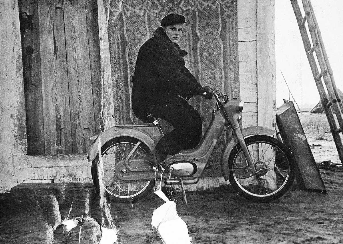 Anfang 1950er Jahre, Dorf Sdsitawa, Bjarosauski Rajon, Breszkaja Woblasz. Mikalai Wassileuski. Privatarchiv Anastassija Danilowitsch. / Foto © VEHA-Archiv, Sammlung Najlepšy bok