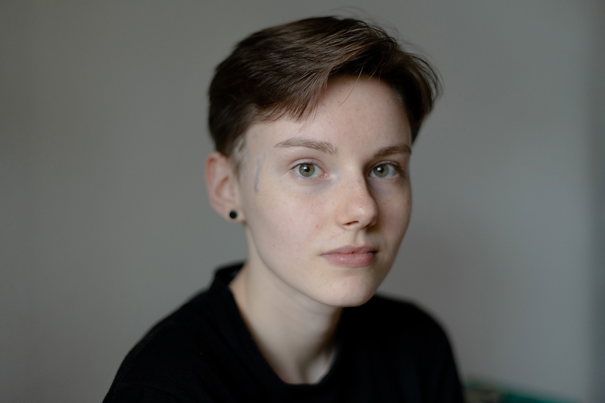 Porträt von Maryja Saizawa aus dem Fotoprojekt Narben des Protests / Foto © Violetta Savchits 