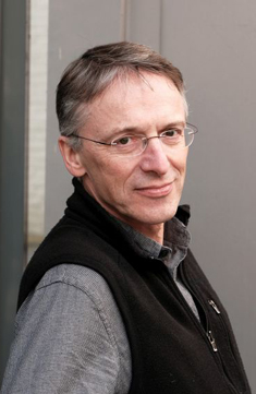 © Peter-Andreas Hassiepen